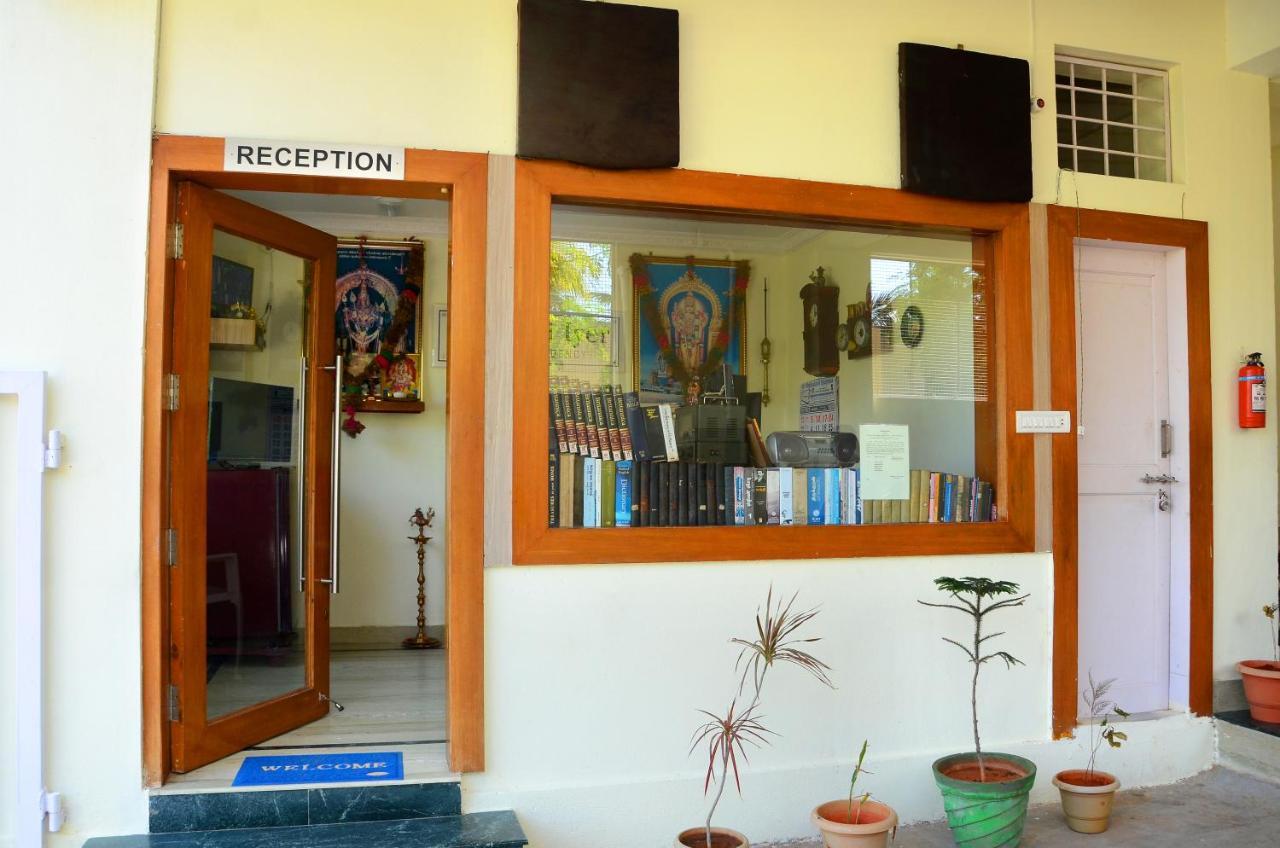 Hari Iyer Residency Tiruchchendūr Exterior foto